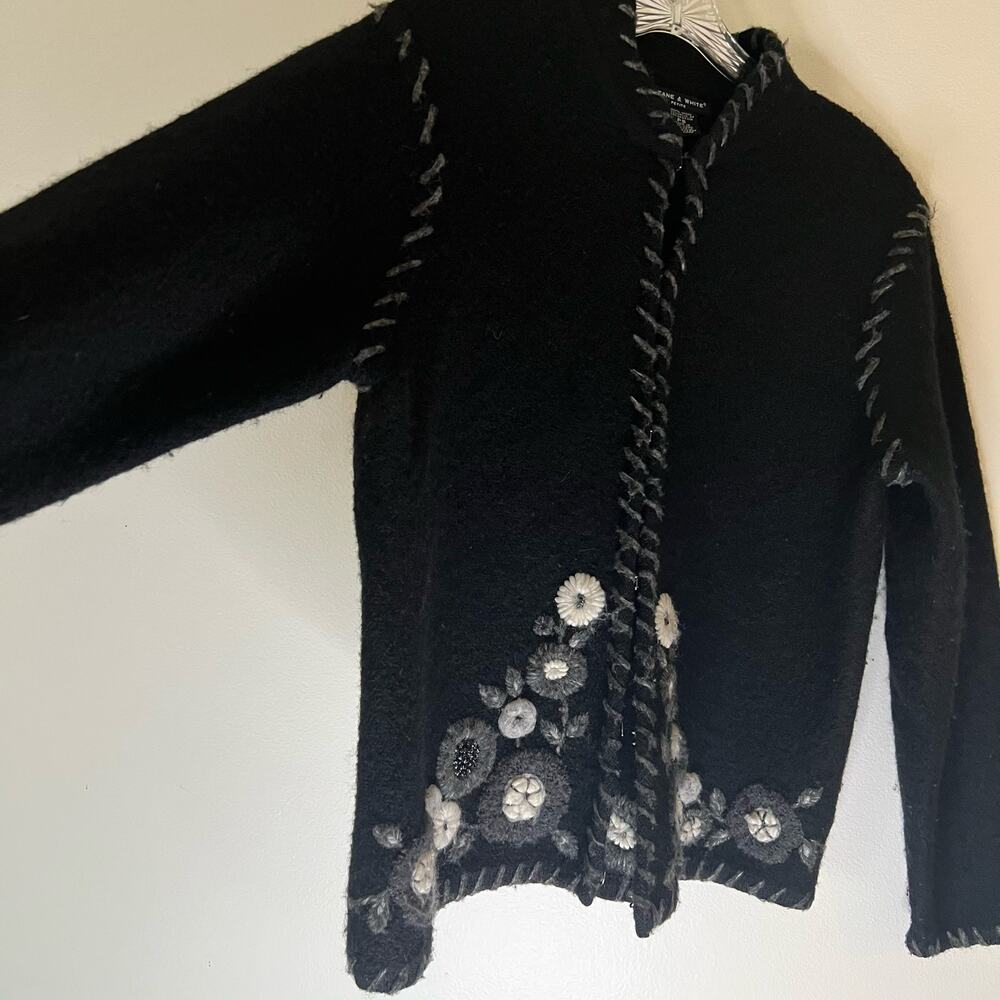 Deane & White Wool Embroidered Cardigan Sweater Black & White - Picture 4 of 7